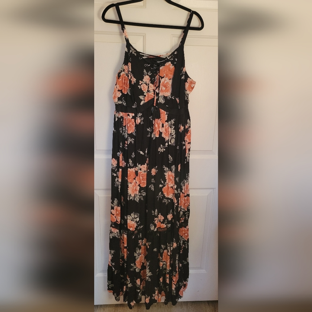 Torrid floral maxi dress size 2 plus size